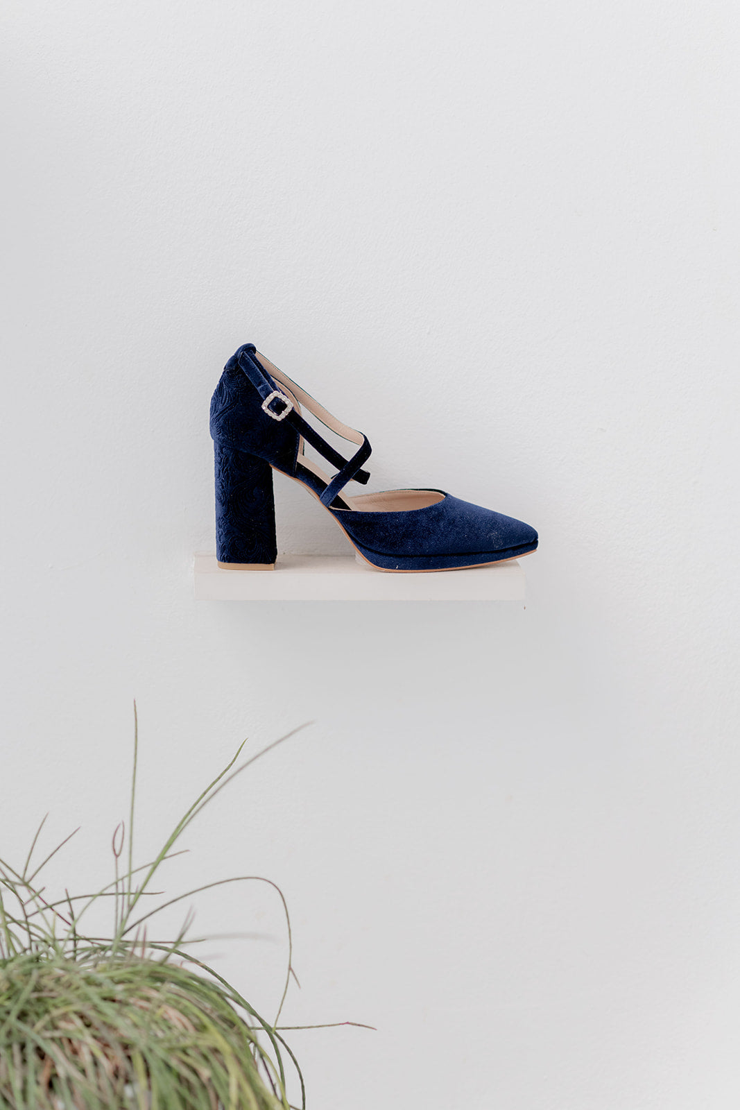 Adela Velvet Navy-Salón-Adela-Loovshoes