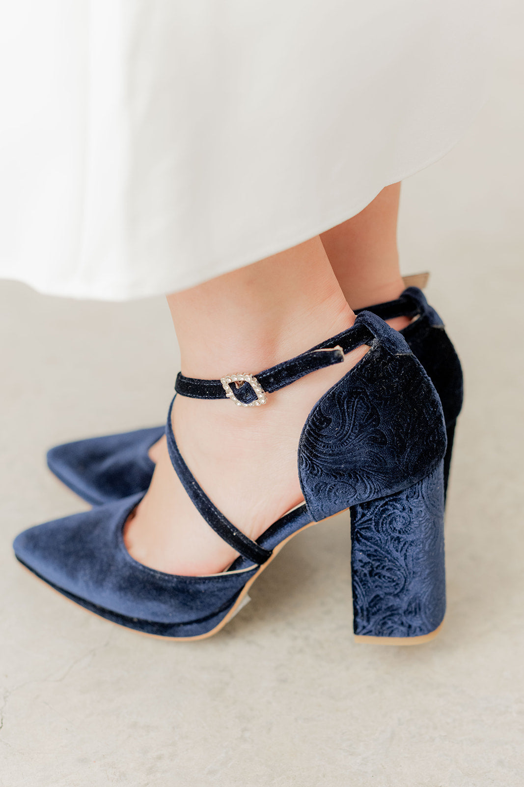 Adela Velvet Navy-Salón-Adela-Loovshoes